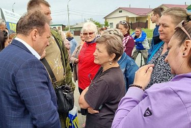 Орск получает гуманитарную помощь